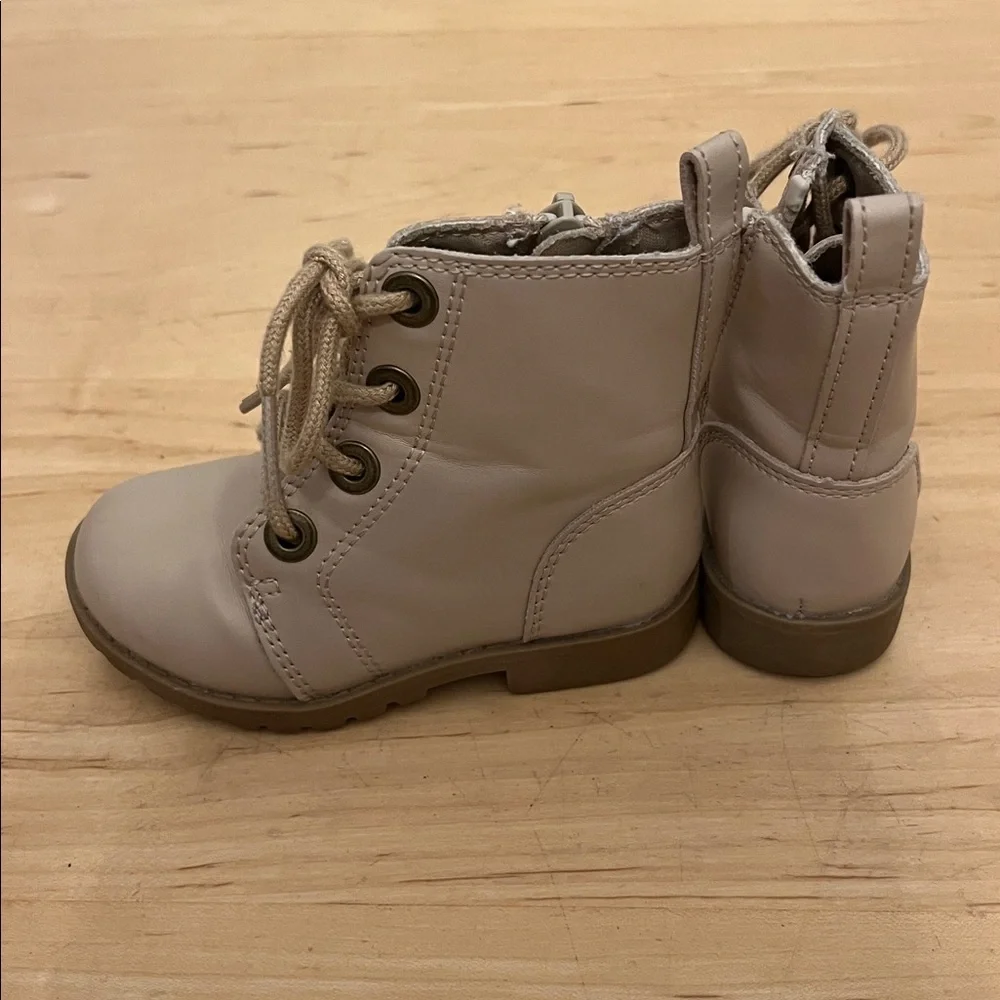 Old Navy Kids Lace-Up Boots - Beige